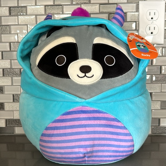 Squishmallows ROCKY THE RACCOON Morty The Monster Costume Halloween 2023 12” NEW - Picture 3 of 16